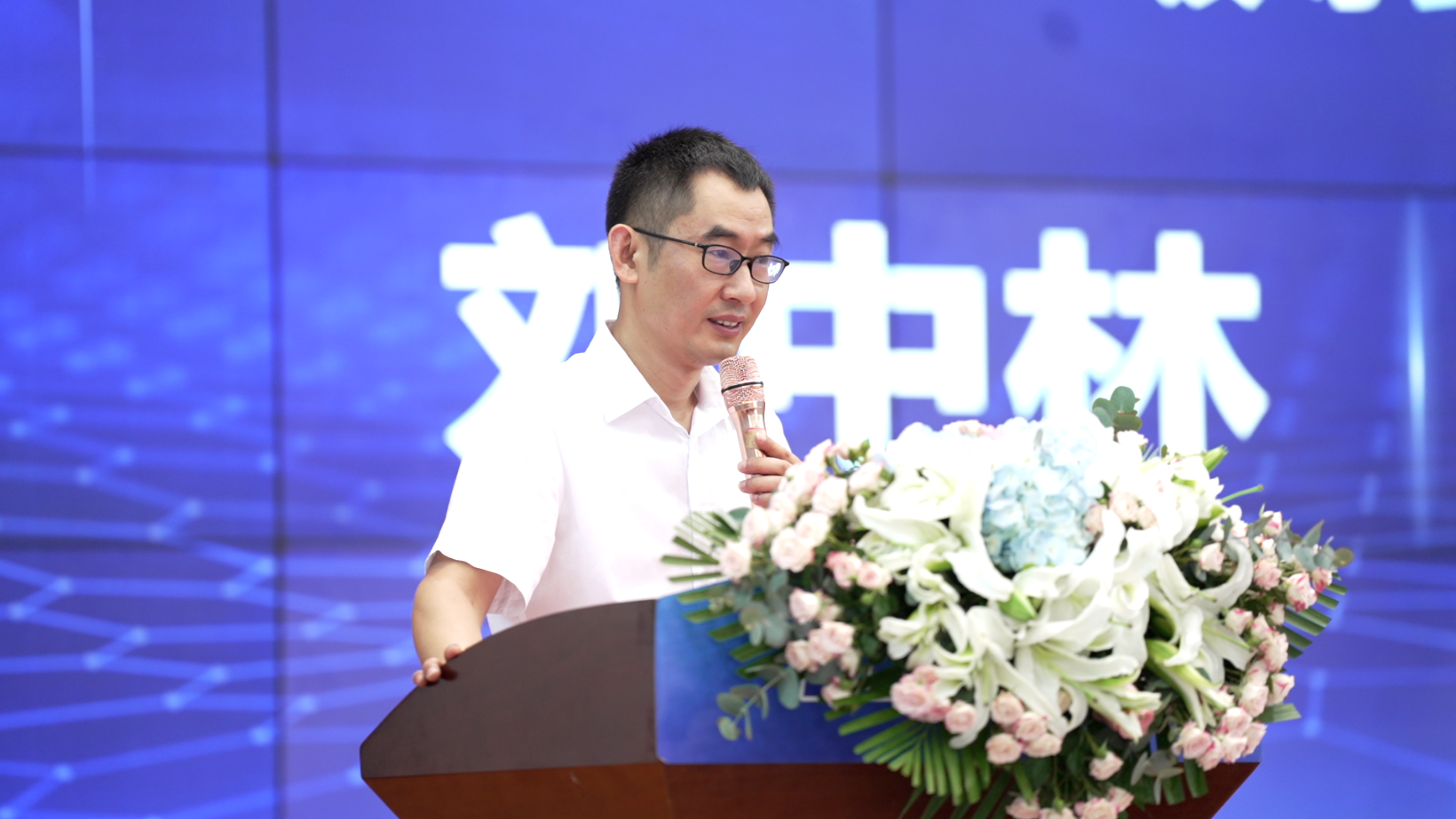 喜訊 | 重慶宇隧再次單筆億元設(shè)備采購(gòu)簽約儀式圓滿(mǎn)舉行！