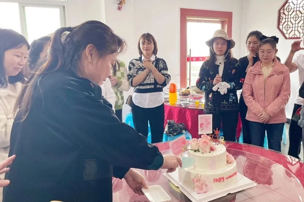 獻(xiàn)禮3.8節(jié)|勇做攀登者，奮進(jìn)新未來